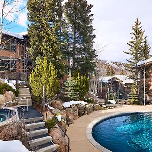 Aspenwood - Coraltree Residence Collection